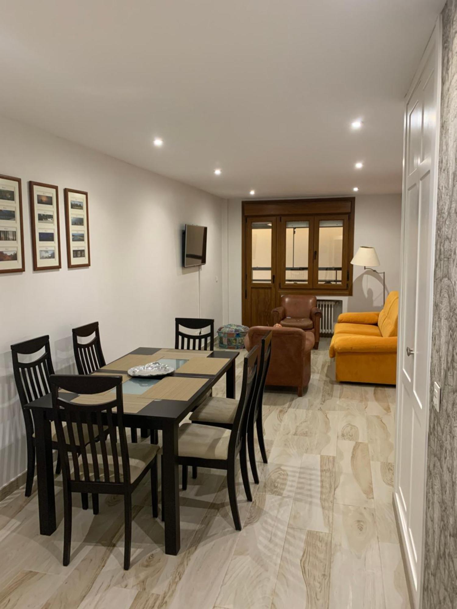 Apartament El Hogar De Belela Oviedo Zewnętrze zdjęcie